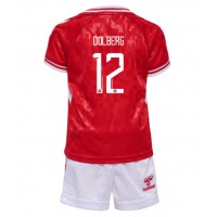 Dánsko Kasper Dolberg #12 Domáci Detský futbalový dres ME 2024 Krátky Rukáv (+ trenírky)